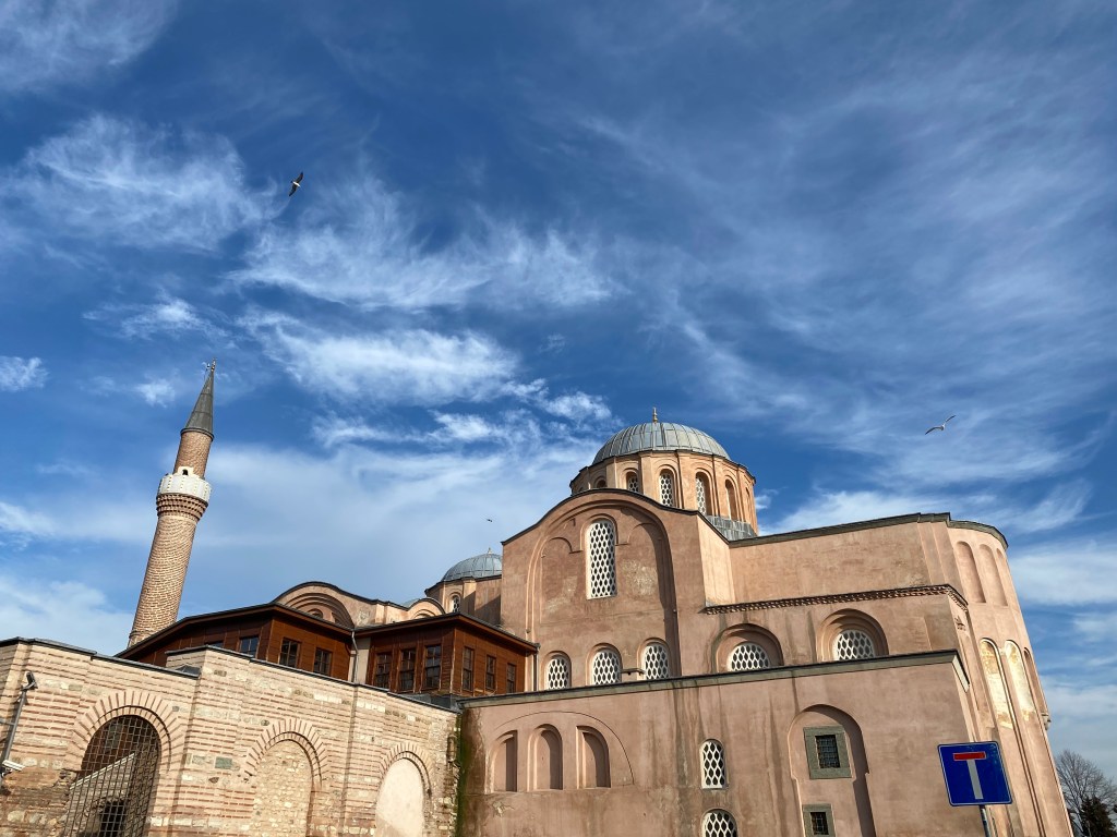 886 yıllık bir binadan fısıldanan sırlar: Pantokrator/Molla Zeybek